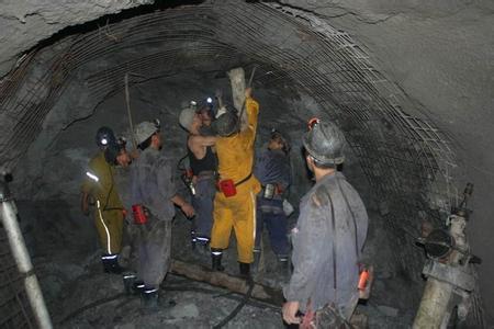 普陀工程爆破中的危险因素分析以及应对工程爆破危险的措施